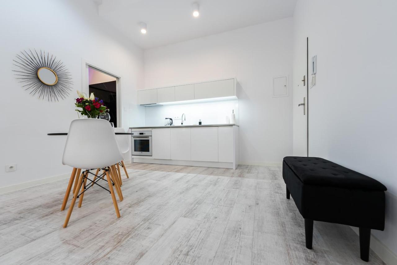 Apartamenty Centrum Nowoczesny Design - Dream Apart บีเอสโก-เบียวา ภายนอก รูปภาพ