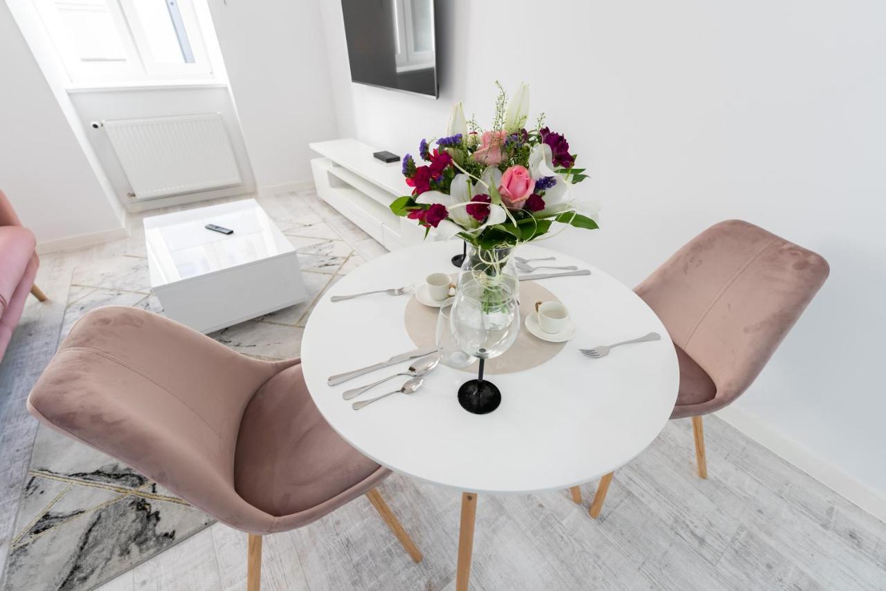 Apartamenty Centrum Nowoczesny Design - Dream Apart บีเอสโก-เบียวา ภายนอก รูปภาพ
