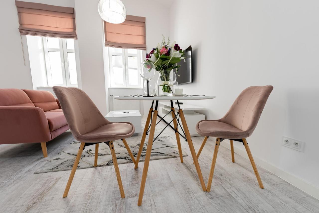 Apartamenty Centrum Nowoczesny Design - Dream Apart บีเอสโก-เบียวา ภายนอก รูปภาพ
