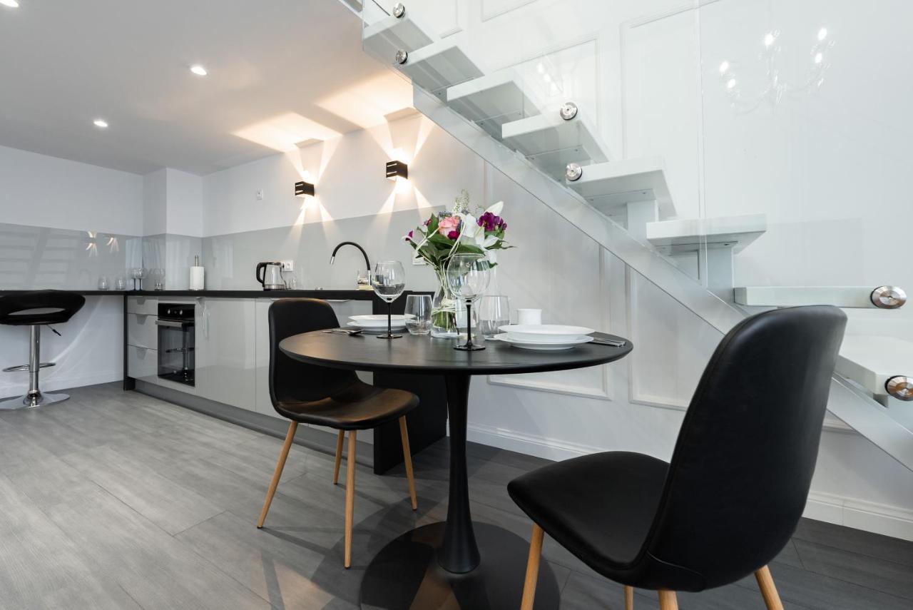Apartamenty Centrum Nowoczesny Design - Dream Apart บีเอสโก-เบียวา ภายนอก รูปภาพ